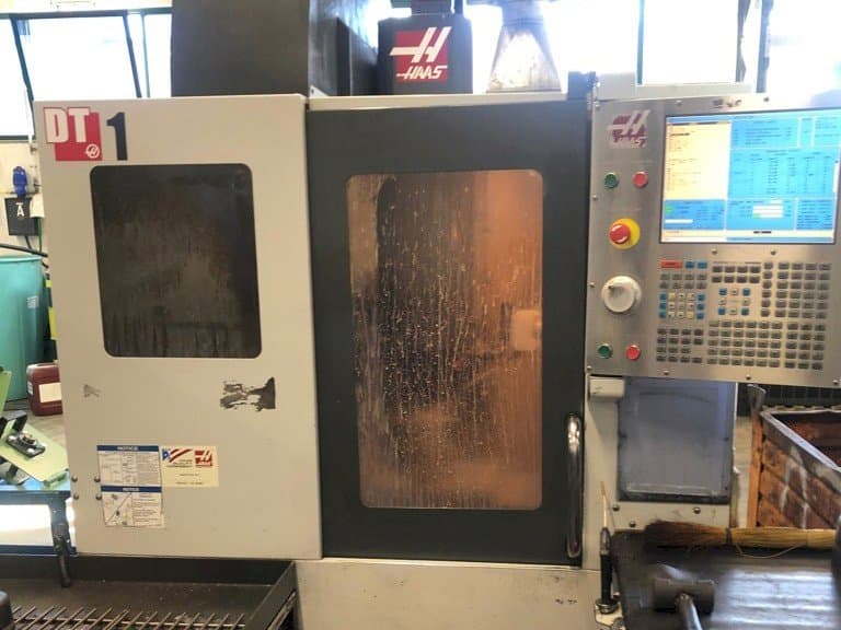 HAAS DT1 Mašinos vaizdas iš priekio