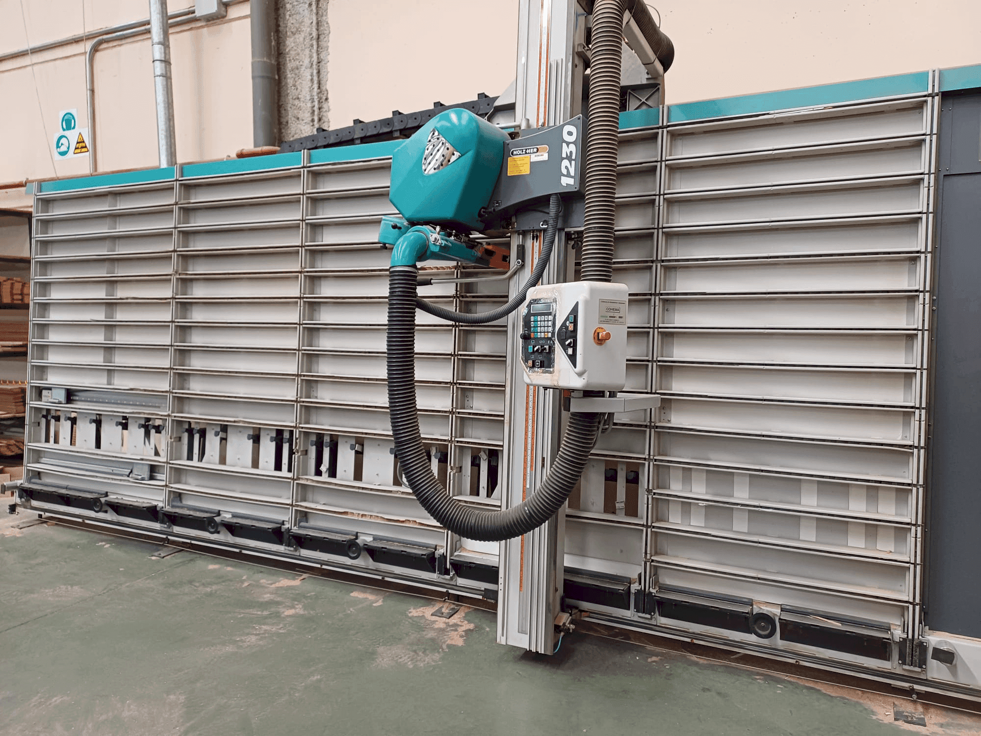 HOLZHER PK 1230 Mašinos vaizdas iš priekio