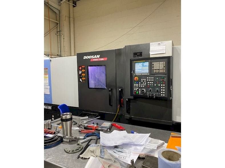 Doosan Puma 3100L Mašinos vaizdas iš priekio