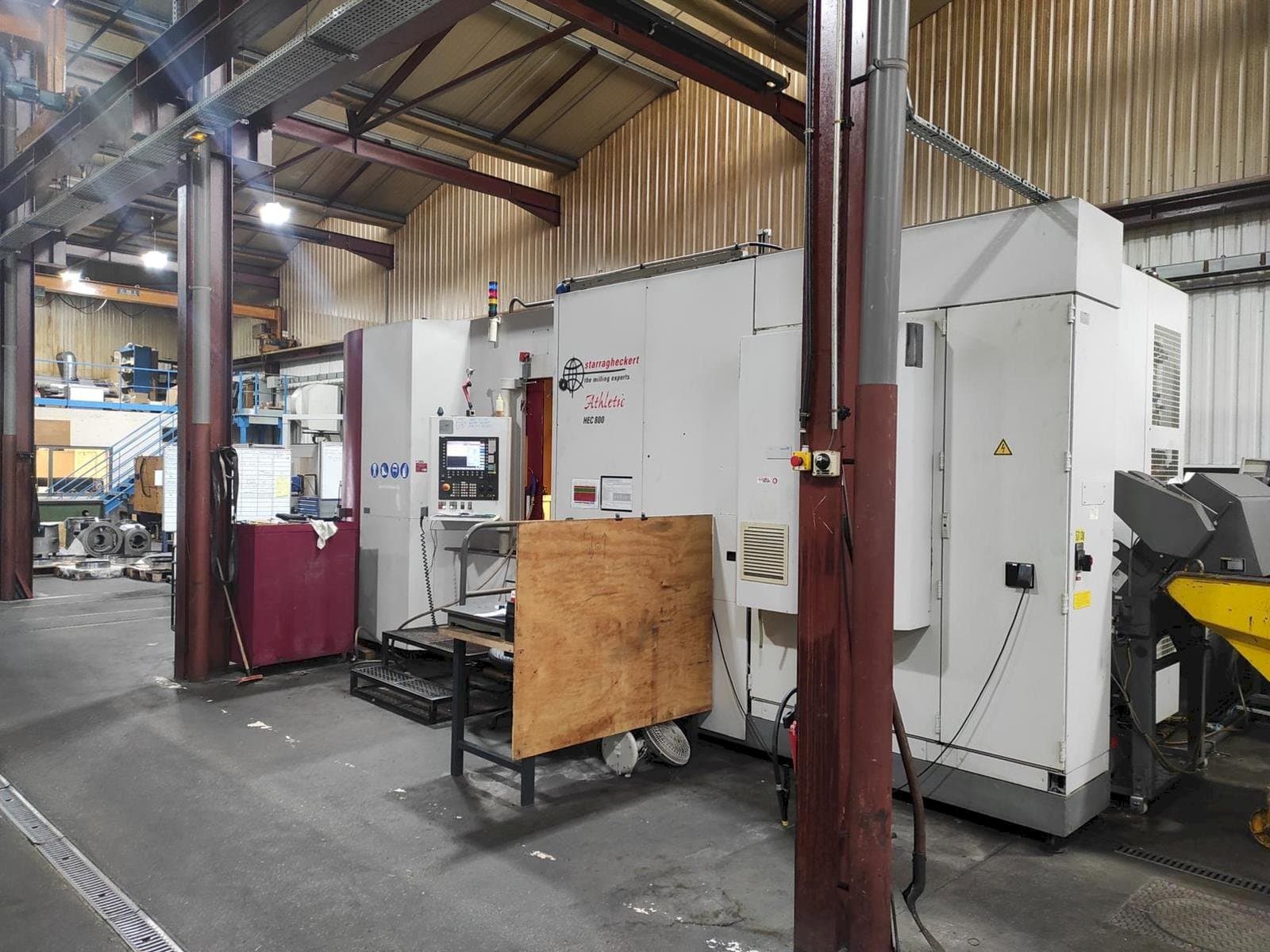 Starrag HEC 800 - 5 AXES Mašinos vaizdas iš priekio