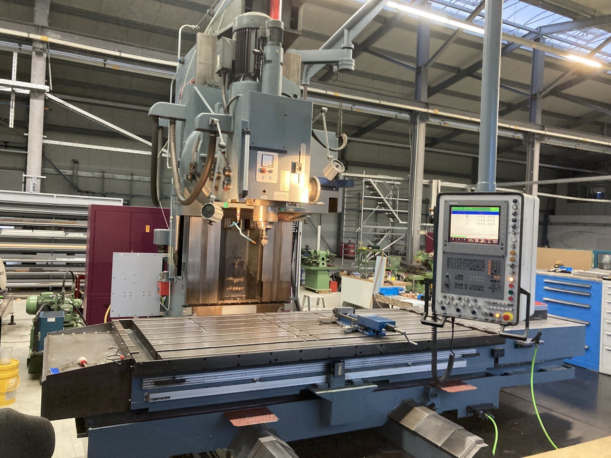 Droop & Rein FS 130 SKE Mašinos vaizdas iš priekio