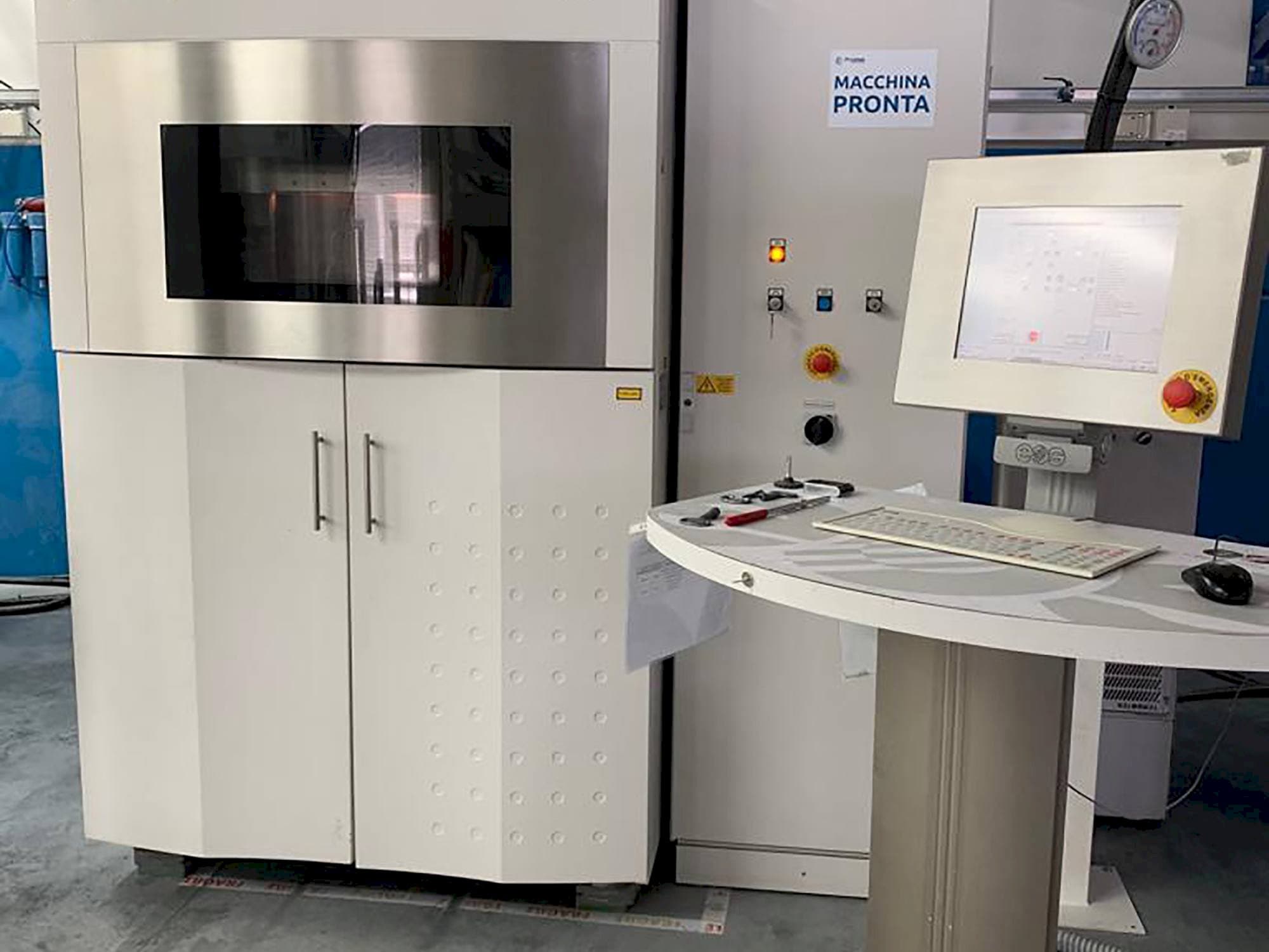 EOS Eosint P395 Mašinos vaizdas iš priekio