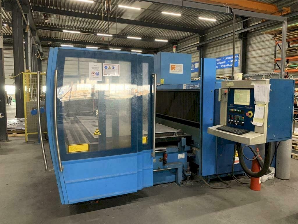 Prima Power Platino 1530 Mašinos vaizdas iš priekio