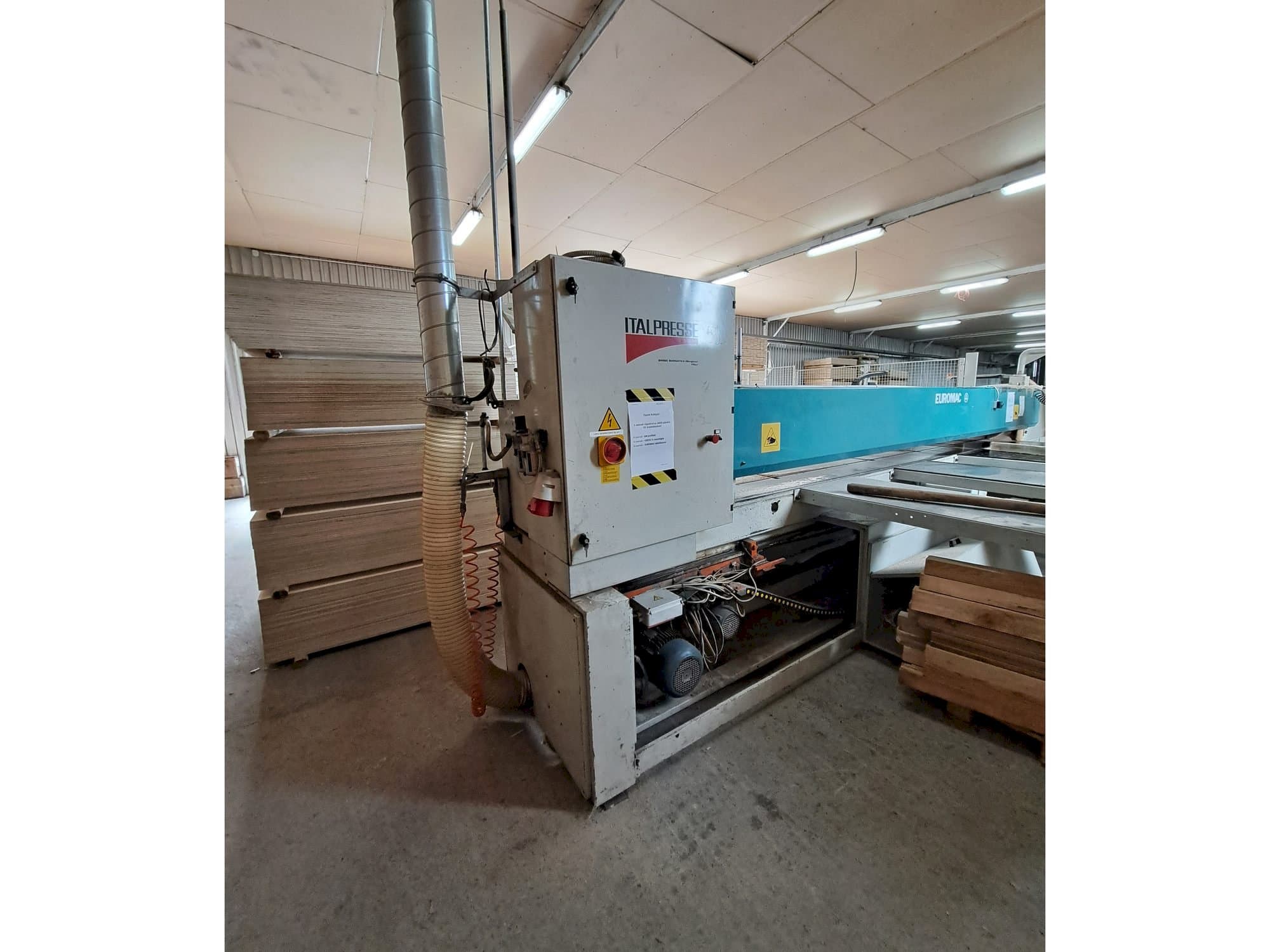 Euromac Logica Pinze 4500 Mašinos vaizdas iš priekio