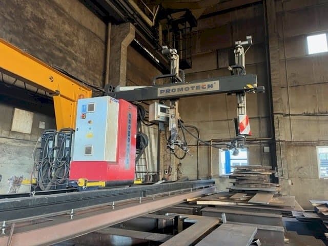 Promotec WA 500/1000 GMAW Mašinos vaizdas iš priekio