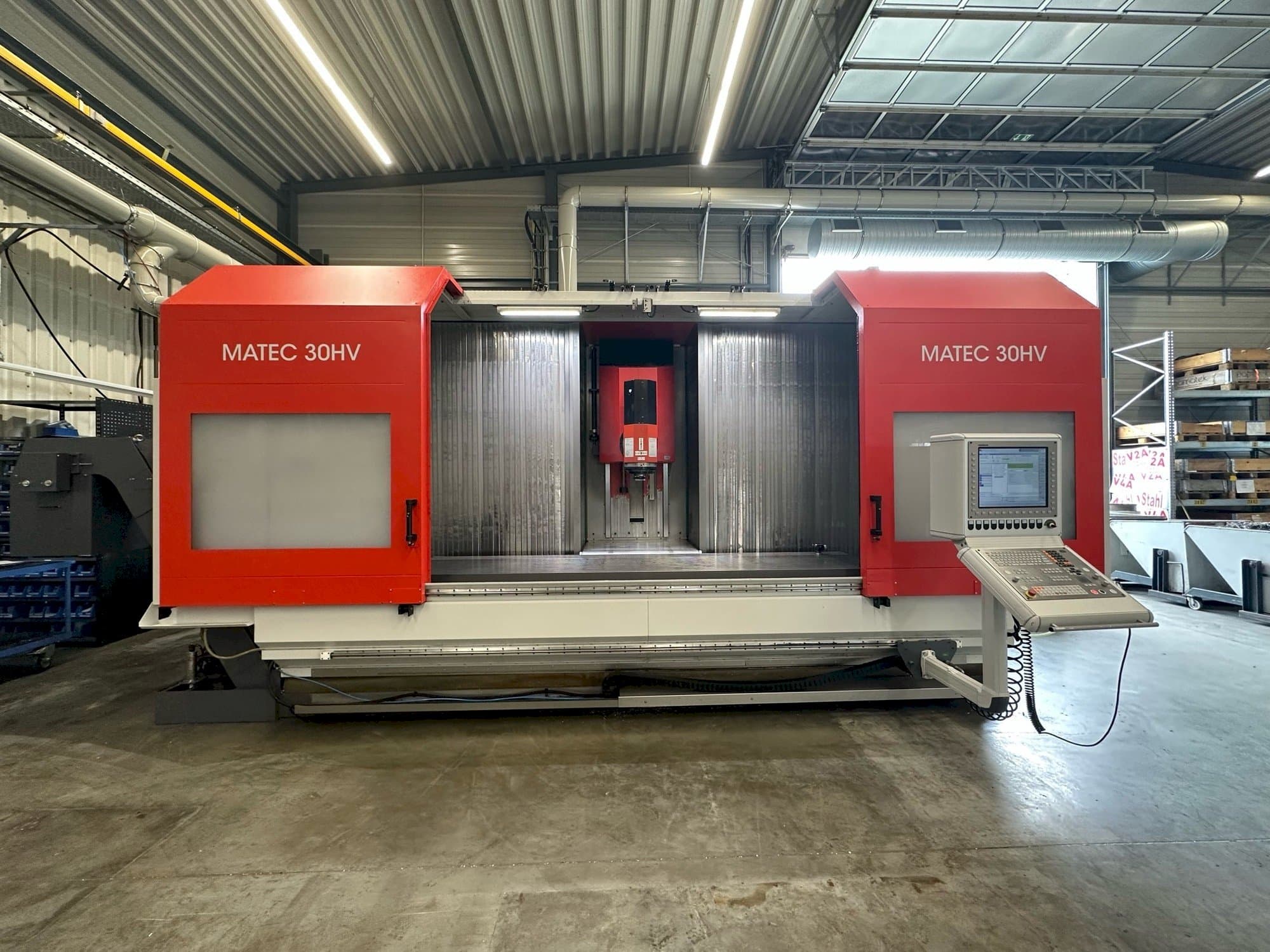 Matec 30HV Mašinos vaizdas iš priekio