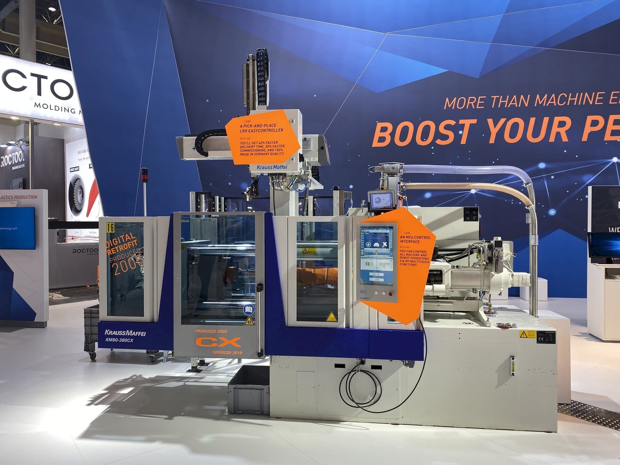 Krauss Maffei 80-380 CX + LRX easyControl 100 Mašinos vaizdas iš priekio