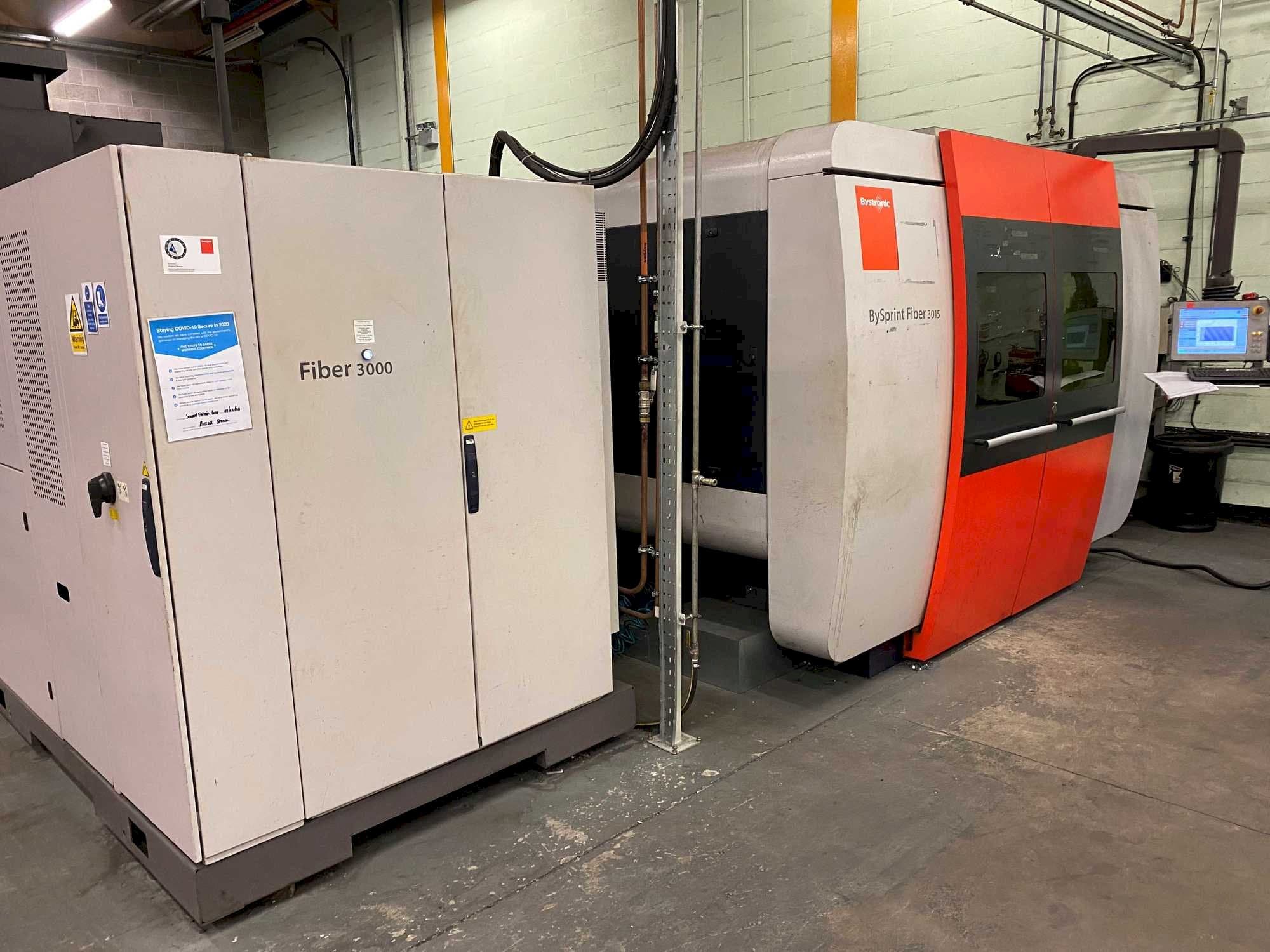 Bystronic BySprint 3015 Fiber Mašinos vaizdas iš priekio