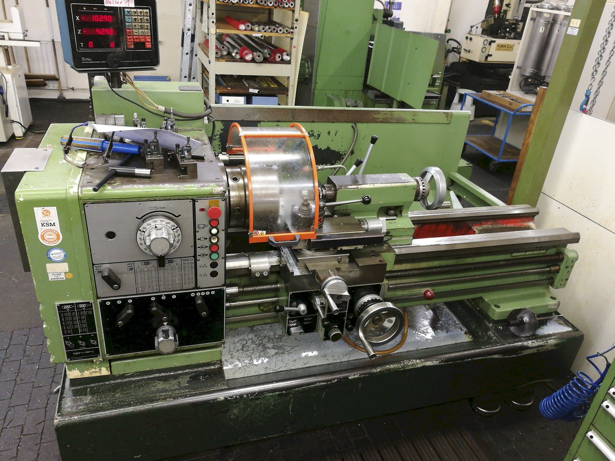 Harrison Mašinos vaizdasM400 iš priekio