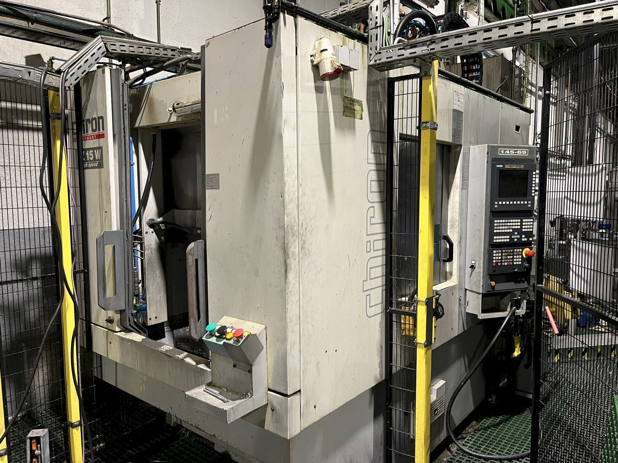 CHIRON FZ15W Mašinos vaizdas iš priekio