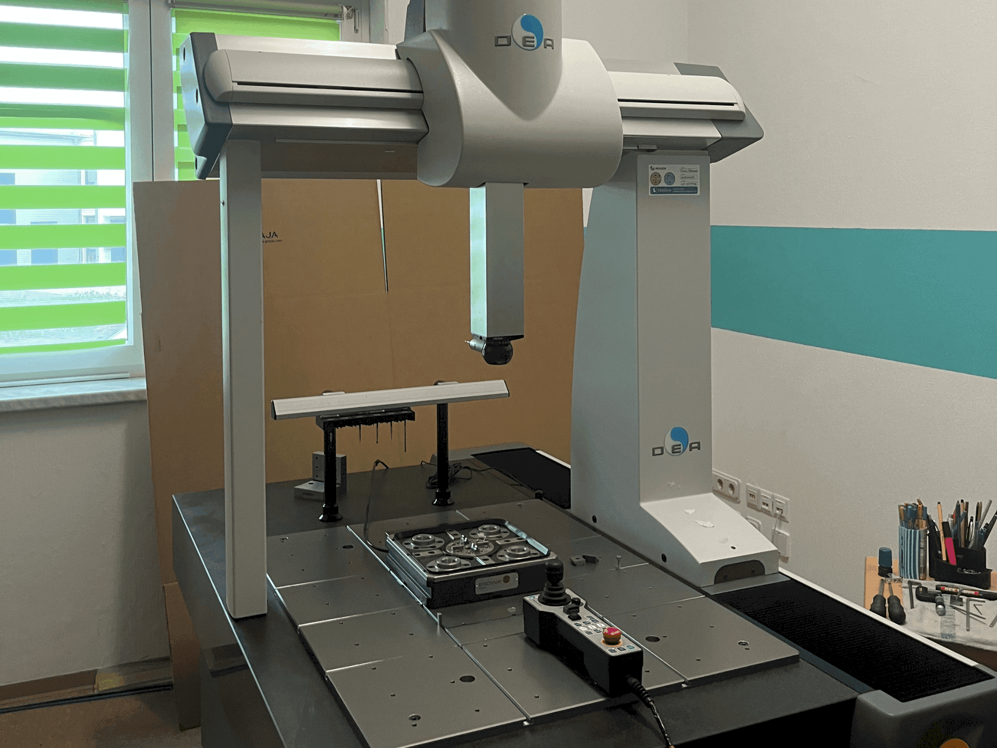 Hexagon Global 07.10.07 Mašinos vaizdas iš priekio