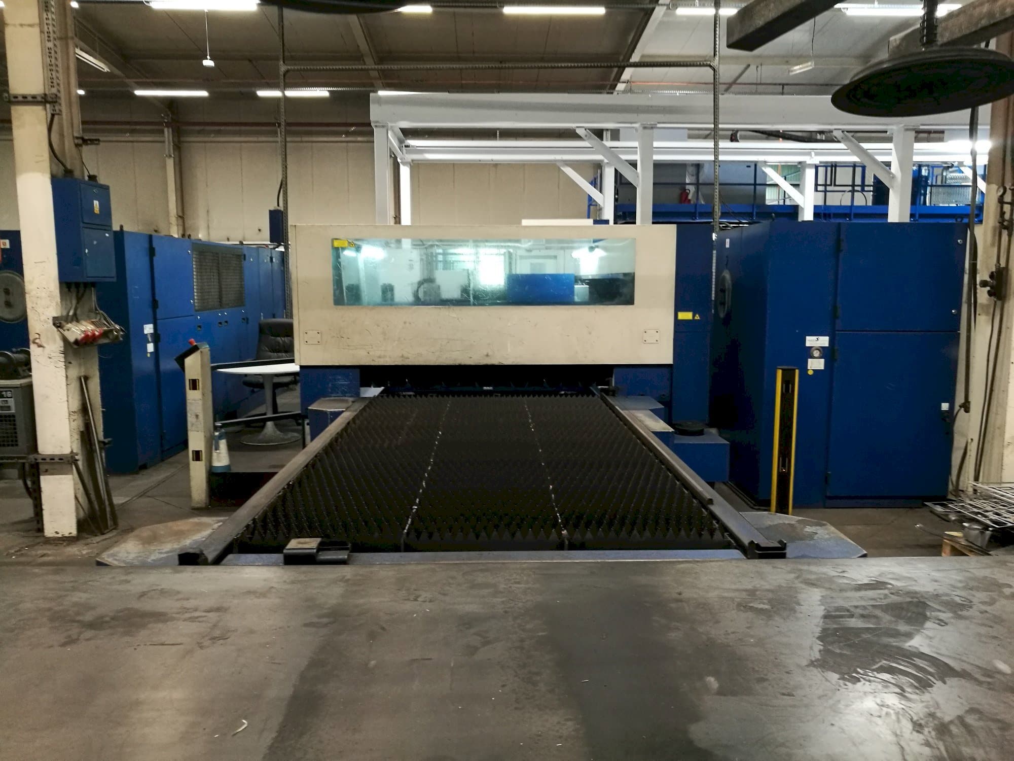Trumpf Trumatic L3050 Mašinos vaizdas iš priekio
