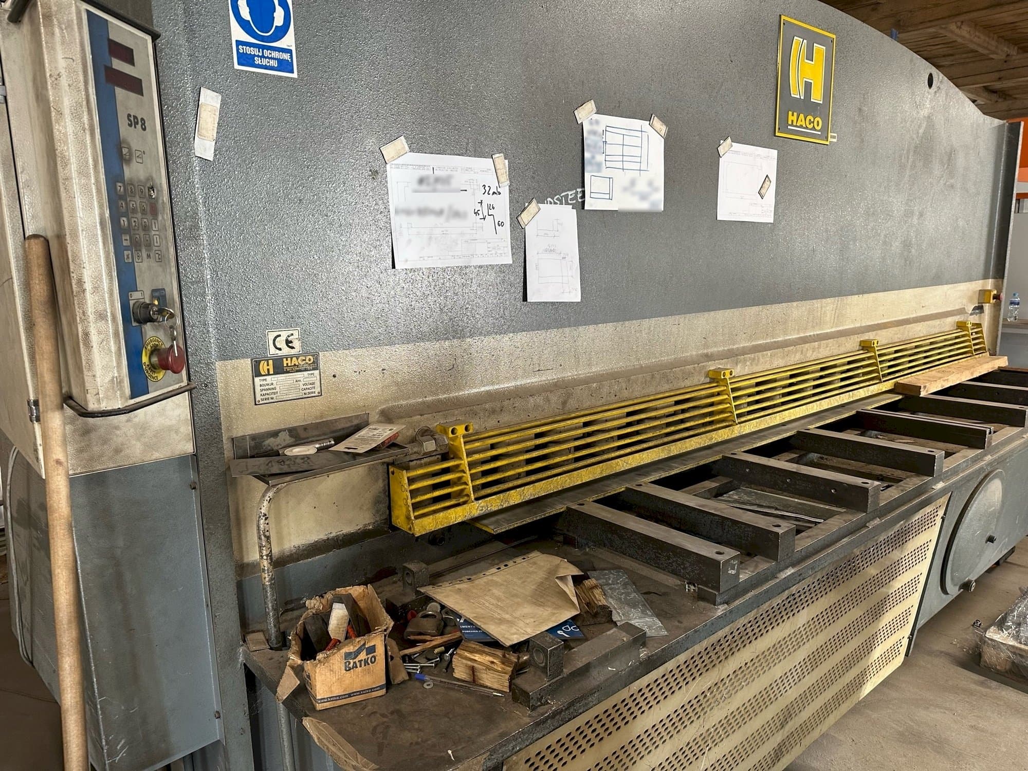 HACO TS 3012 Mašinos vaizdas iš priekio