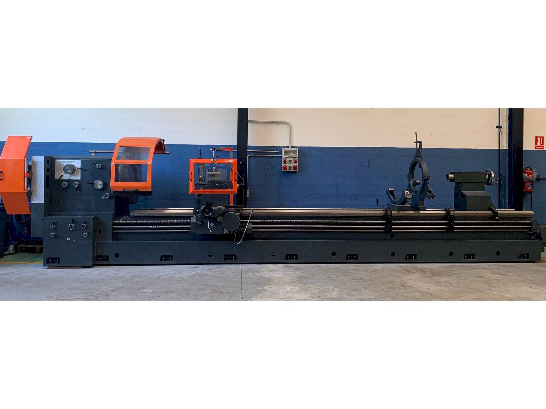 Gurutzpe Super AT 600x6000 Mašinos vaizdas iš priekio