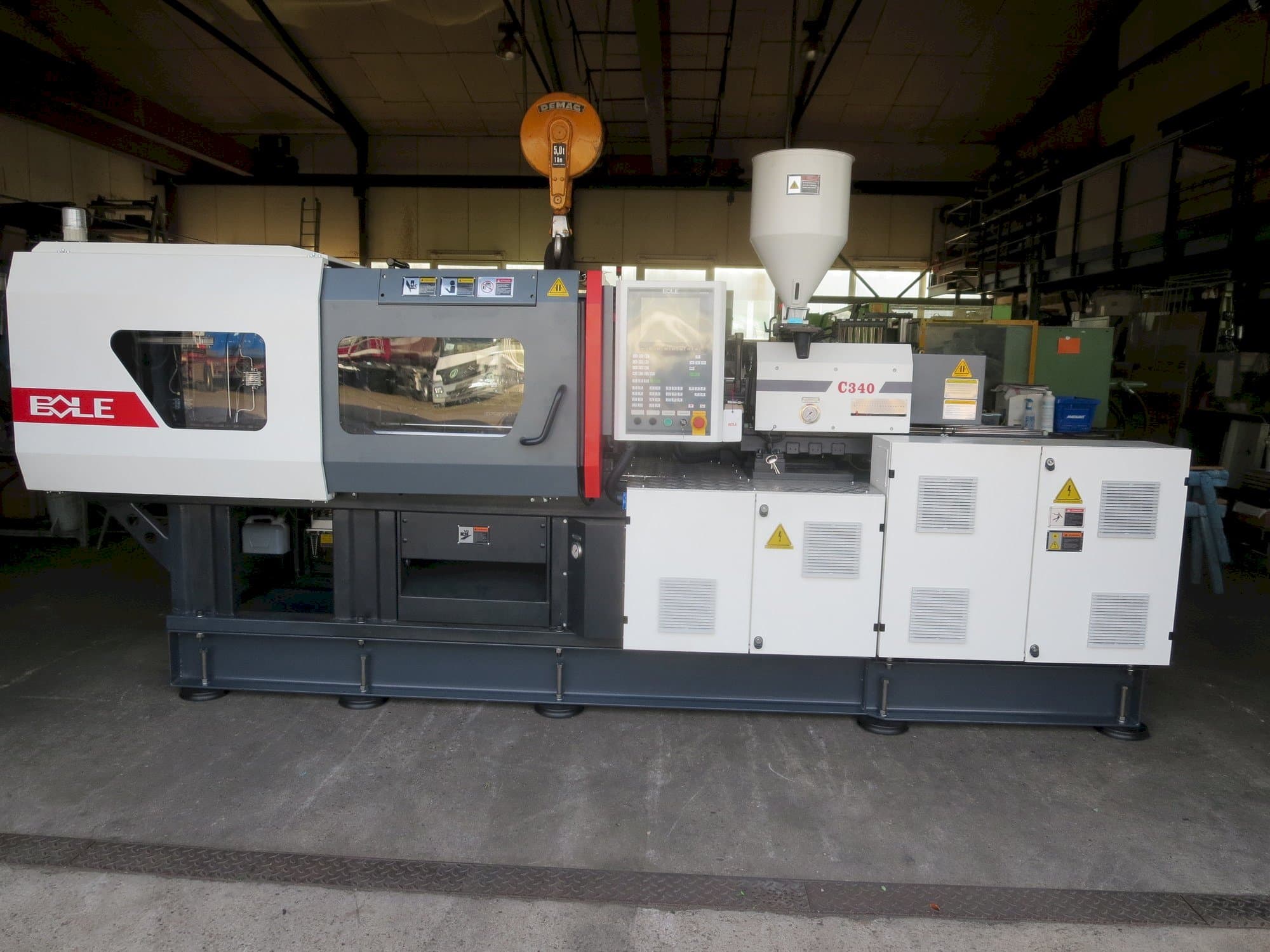 BOLE BL 100EKII - C340 Mašinos vaizdas iš priekio