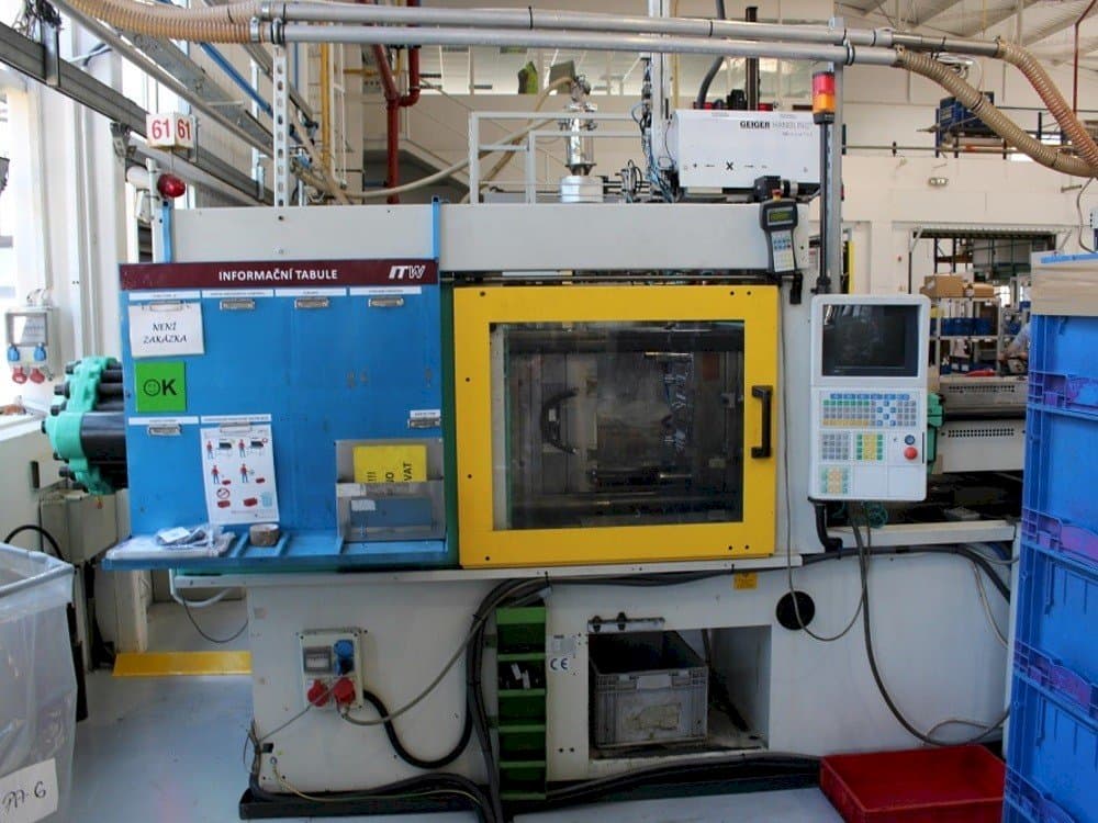 Arburg 470 C 1500-800 Mašinos vaizdas iš priekio