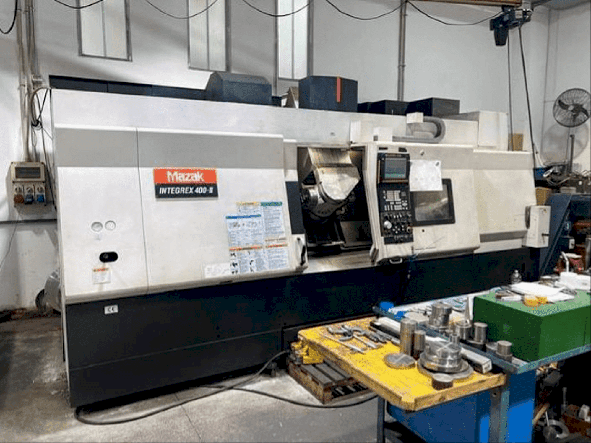 Mazak INTEGREX 400 III FUSION Mašinos vaizdas iš priekio