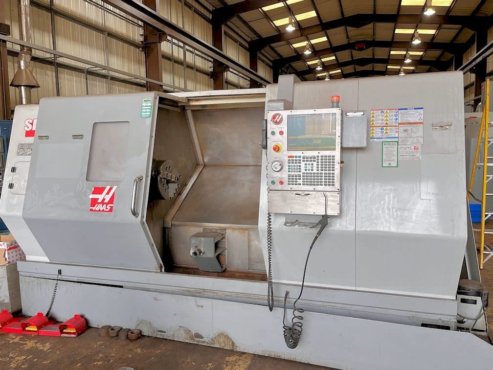 HAAS SL-40 Mašinos vaizdas iš priekio