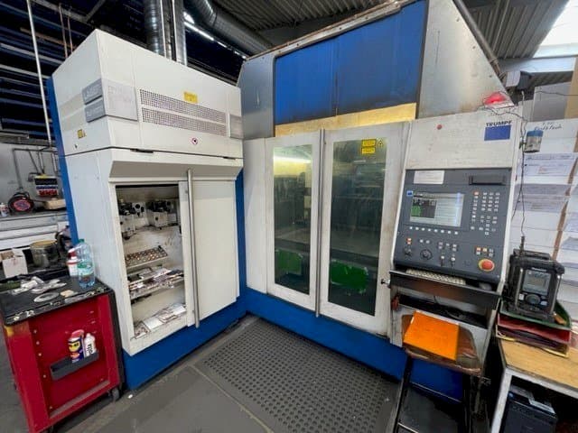 Trumpf TC L 3050 Mašinos vaizdas iš priekio