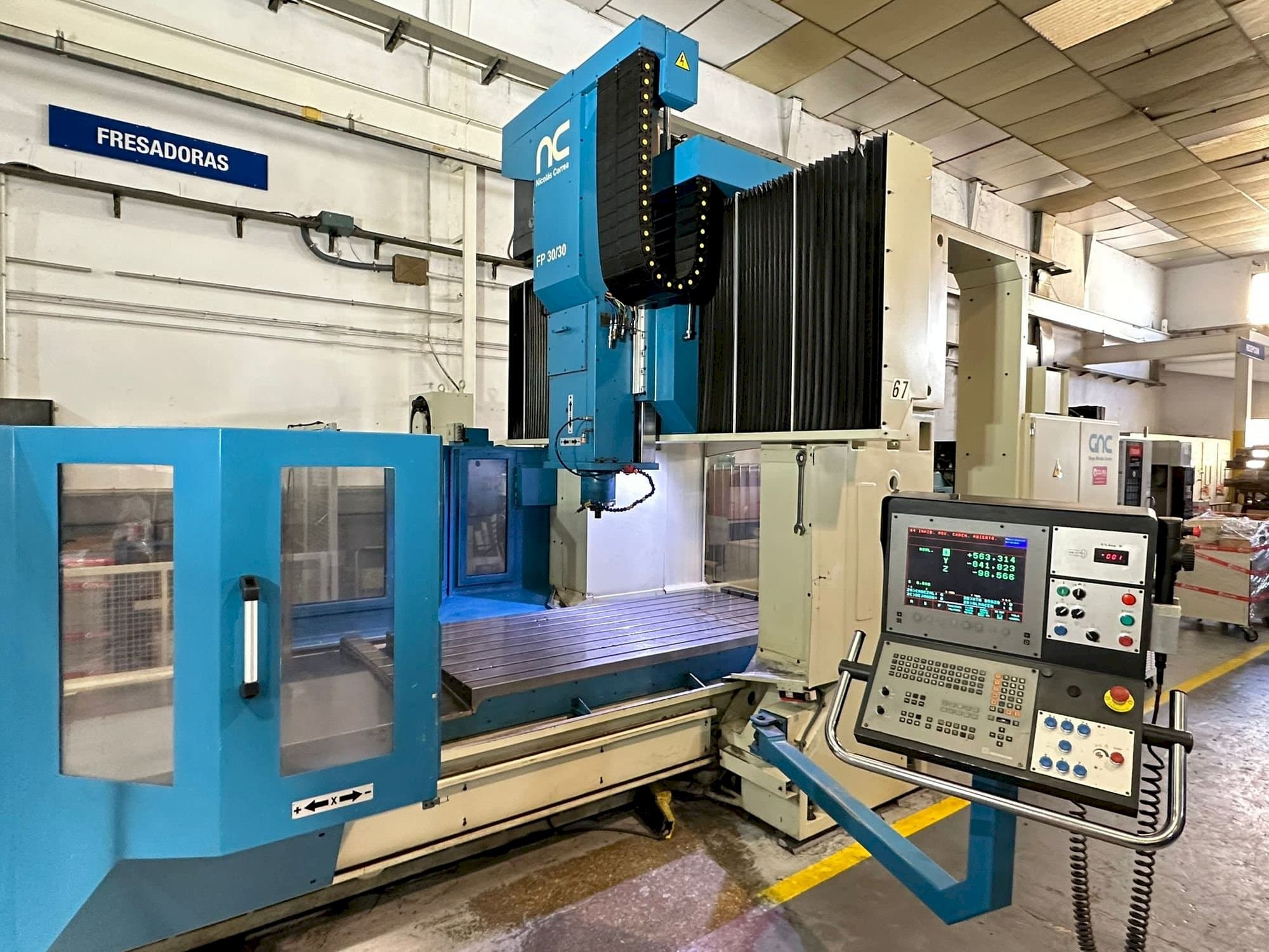 NIEDERBERGER FP30/30 Mašinos vaizdas iš priekio