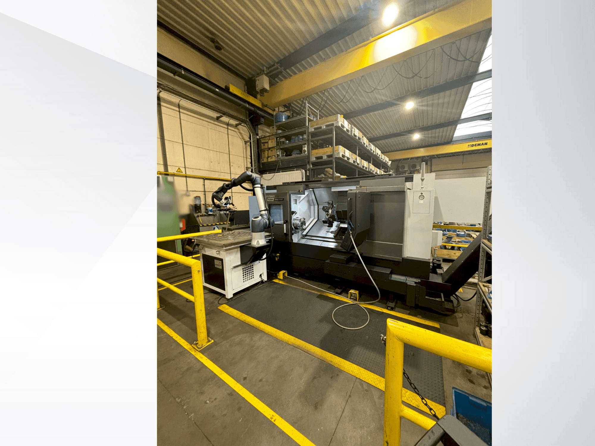 DOOSAN PUMA 2600LSYB II Mašinos vaizdas iš priekio