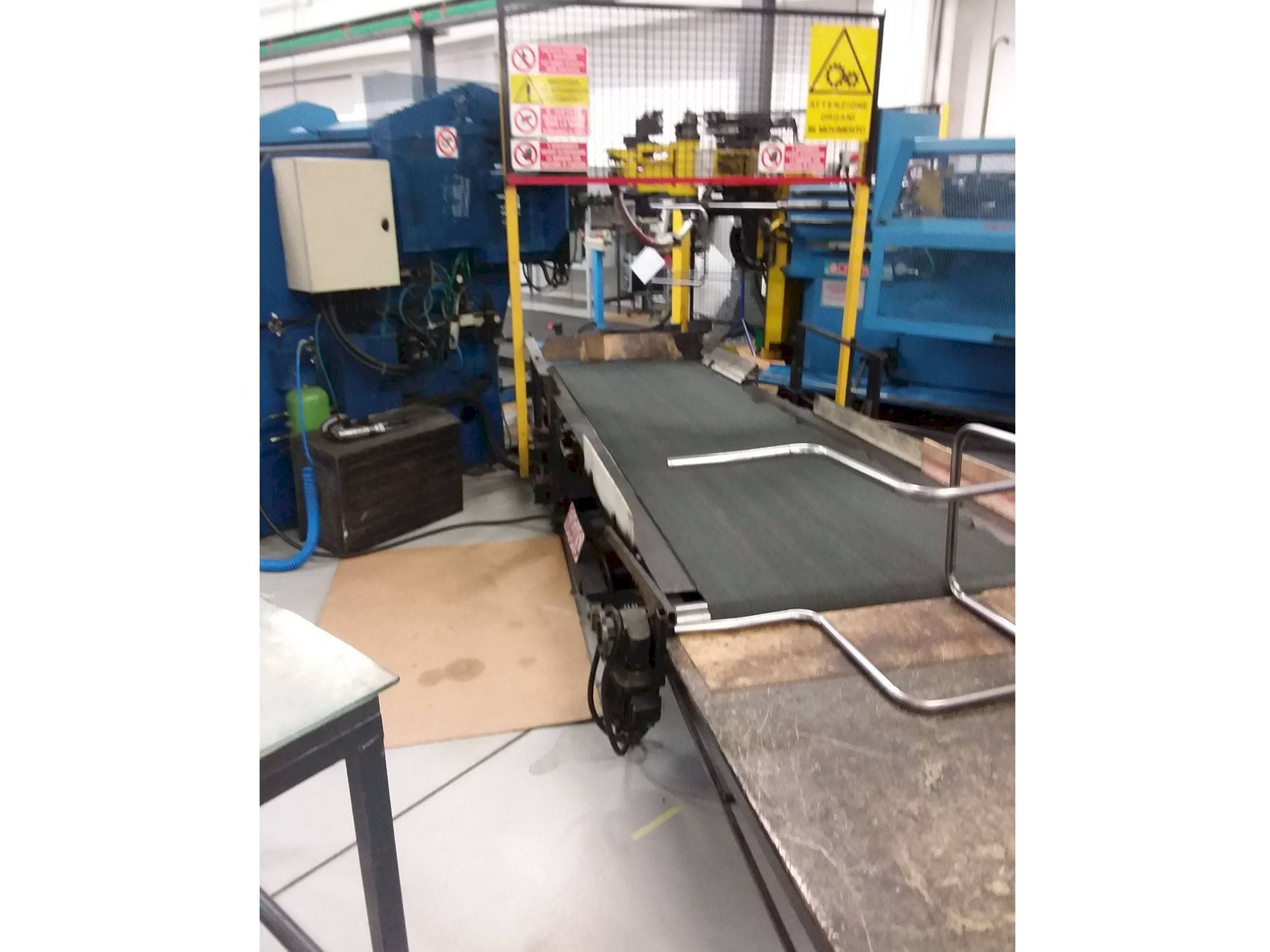 Crippa 532 Mašinos vaizdas iš priekio