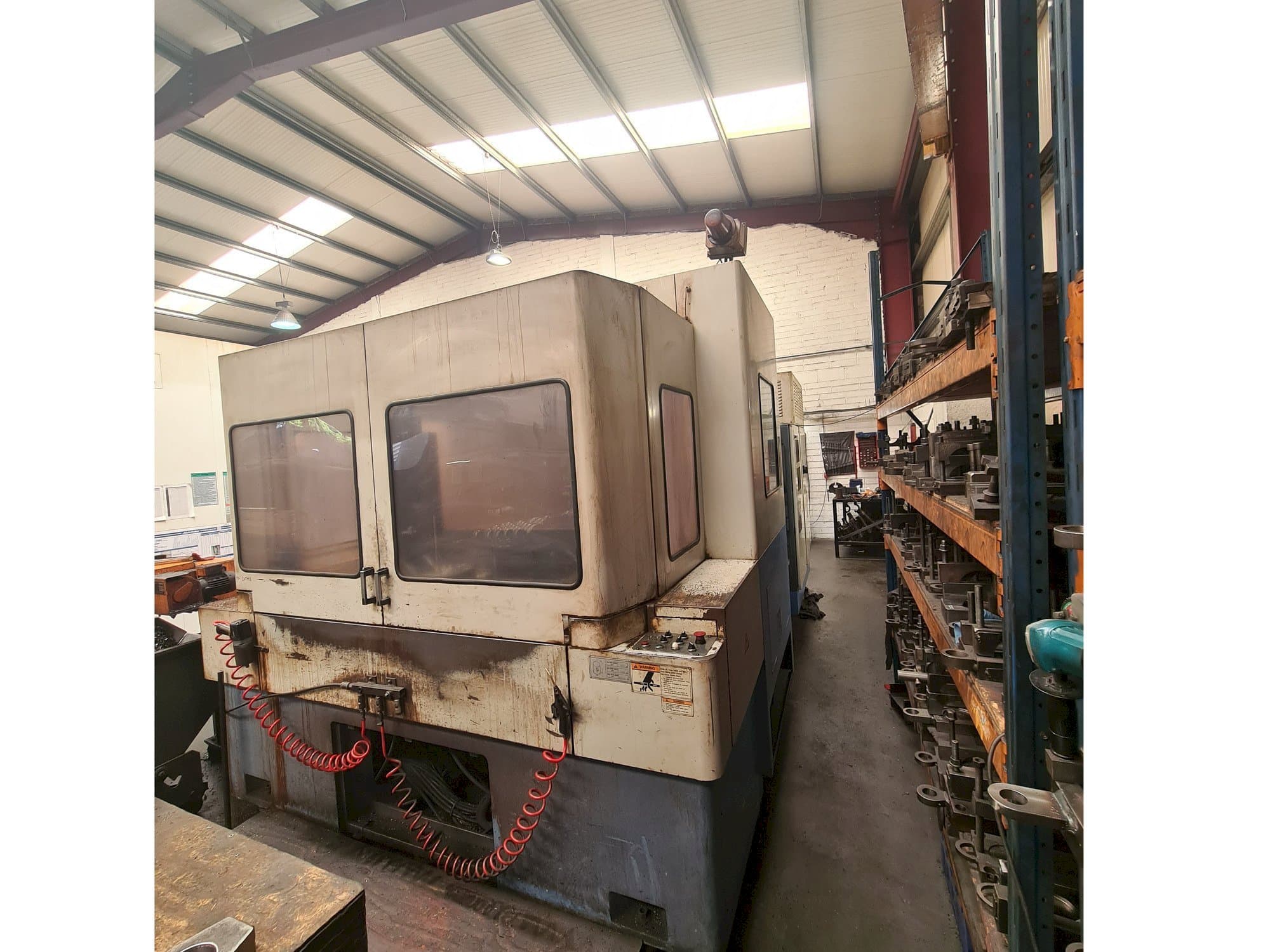 Mazak H630NX Mašinos vaizdas iš priekio