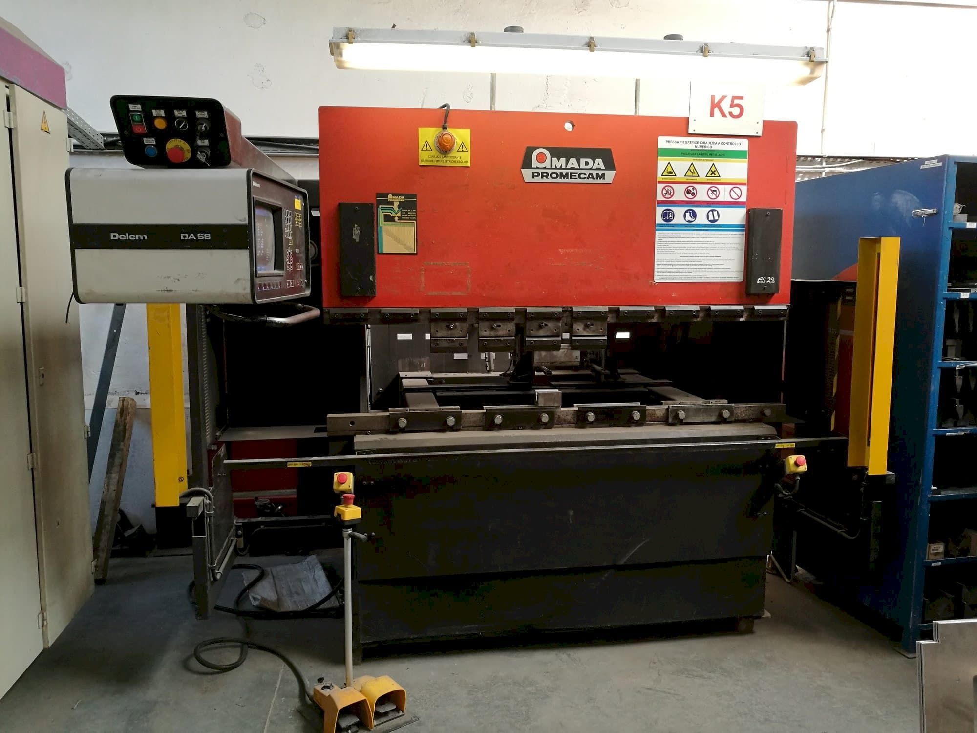 AMADA ITPS 50/20 Mašinos vaizdas iš priekio