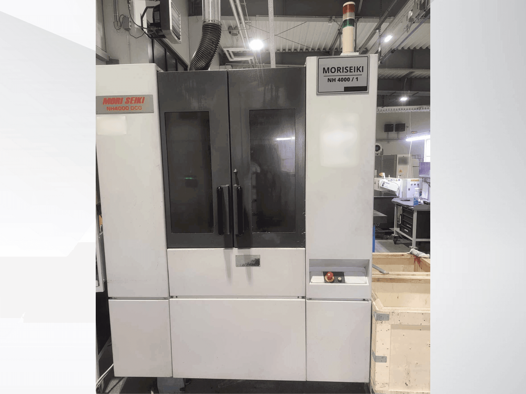MORI SEIKI NH 4000 DCG Mašinos vaizdas iš priekio