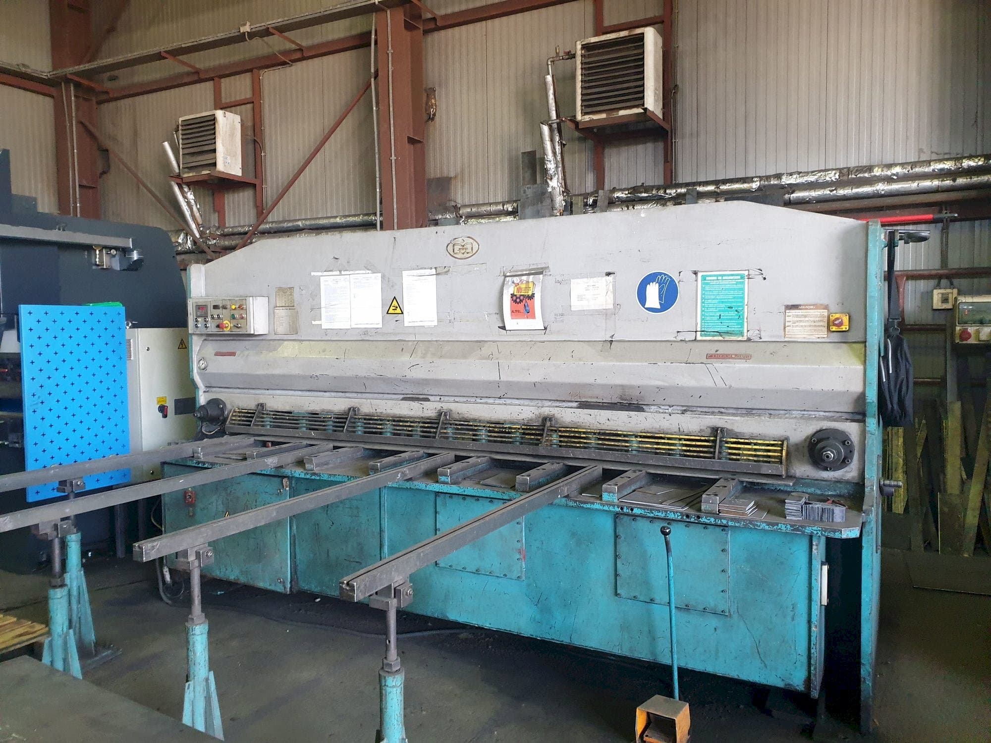 SIMEROM FGH 1030A Mašinos vaizdas iš priekio