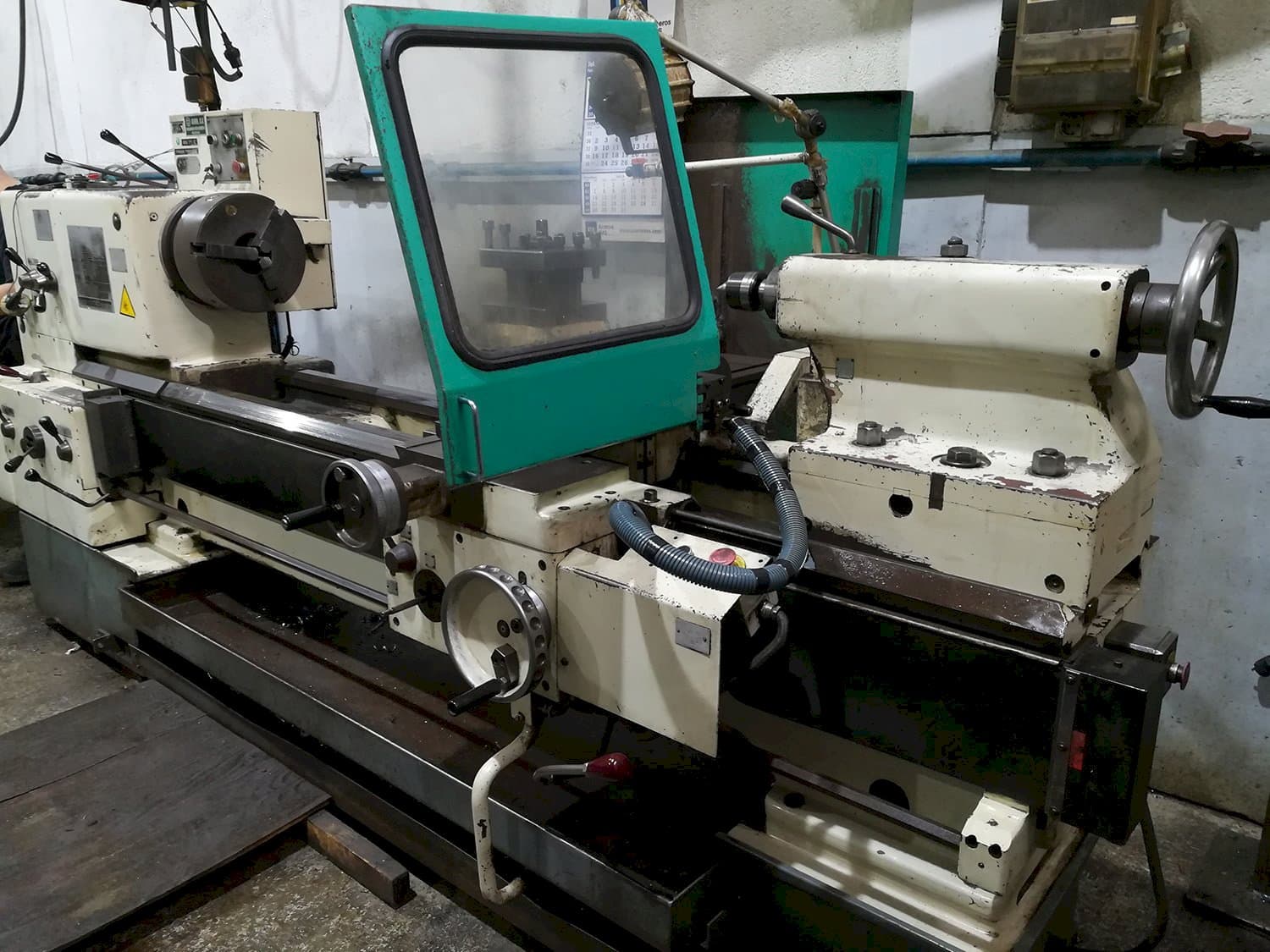 TOS SN 71 C Mašinos vaizdas iš priekio