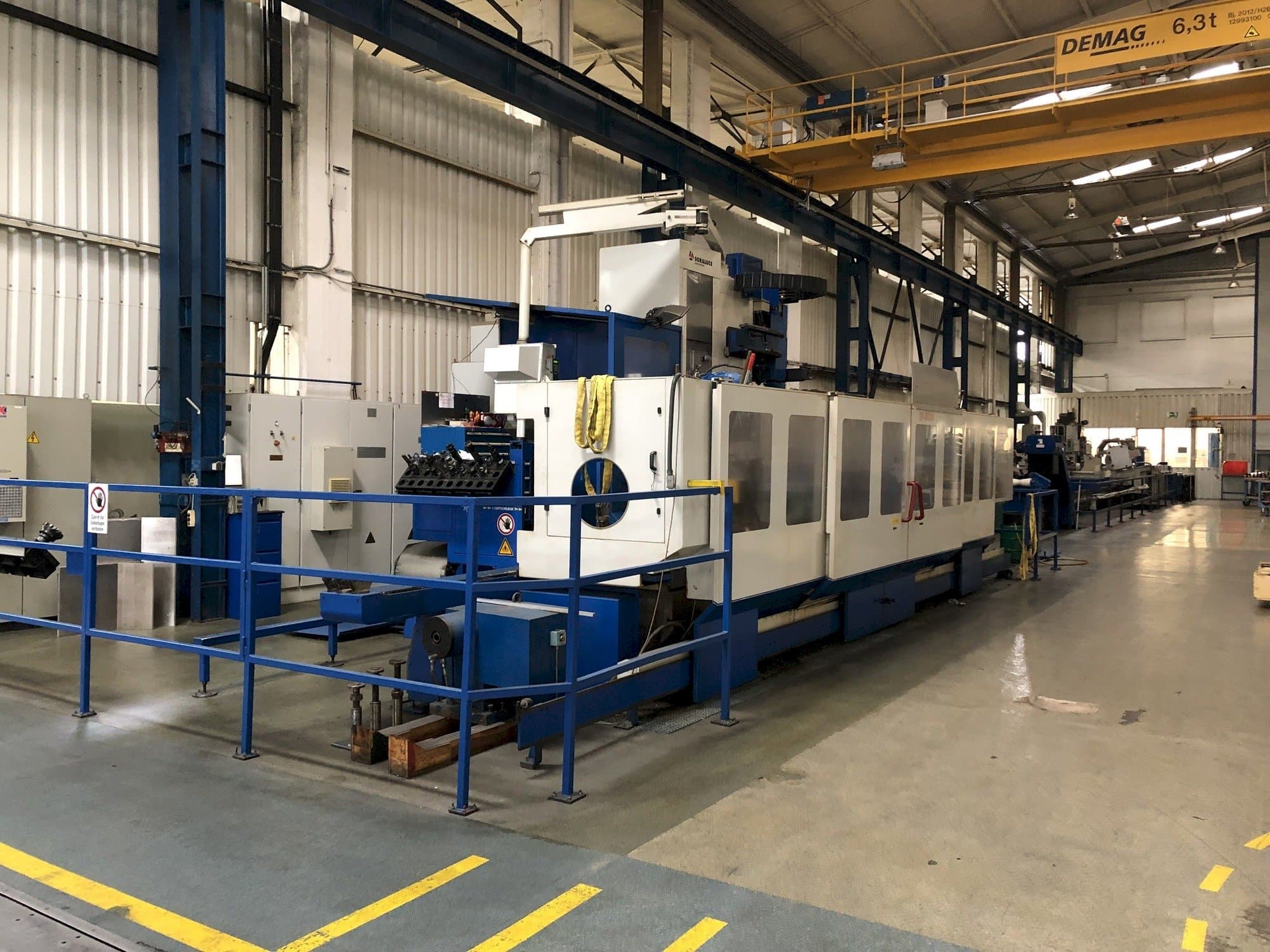 Soraluce SP-8000 Mašinos vaizdas iš priekio