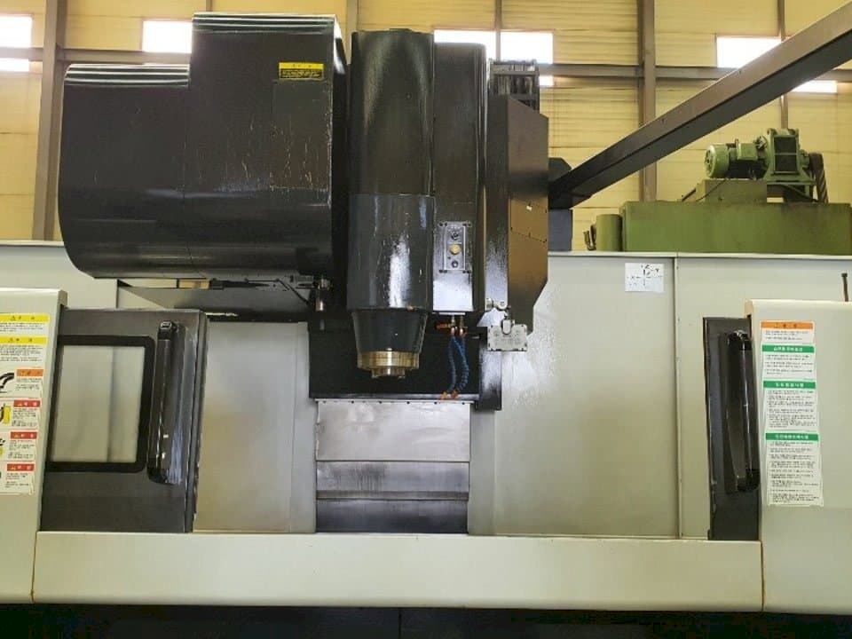Doosan VM 960L Mašinos vaizdas iš priekio