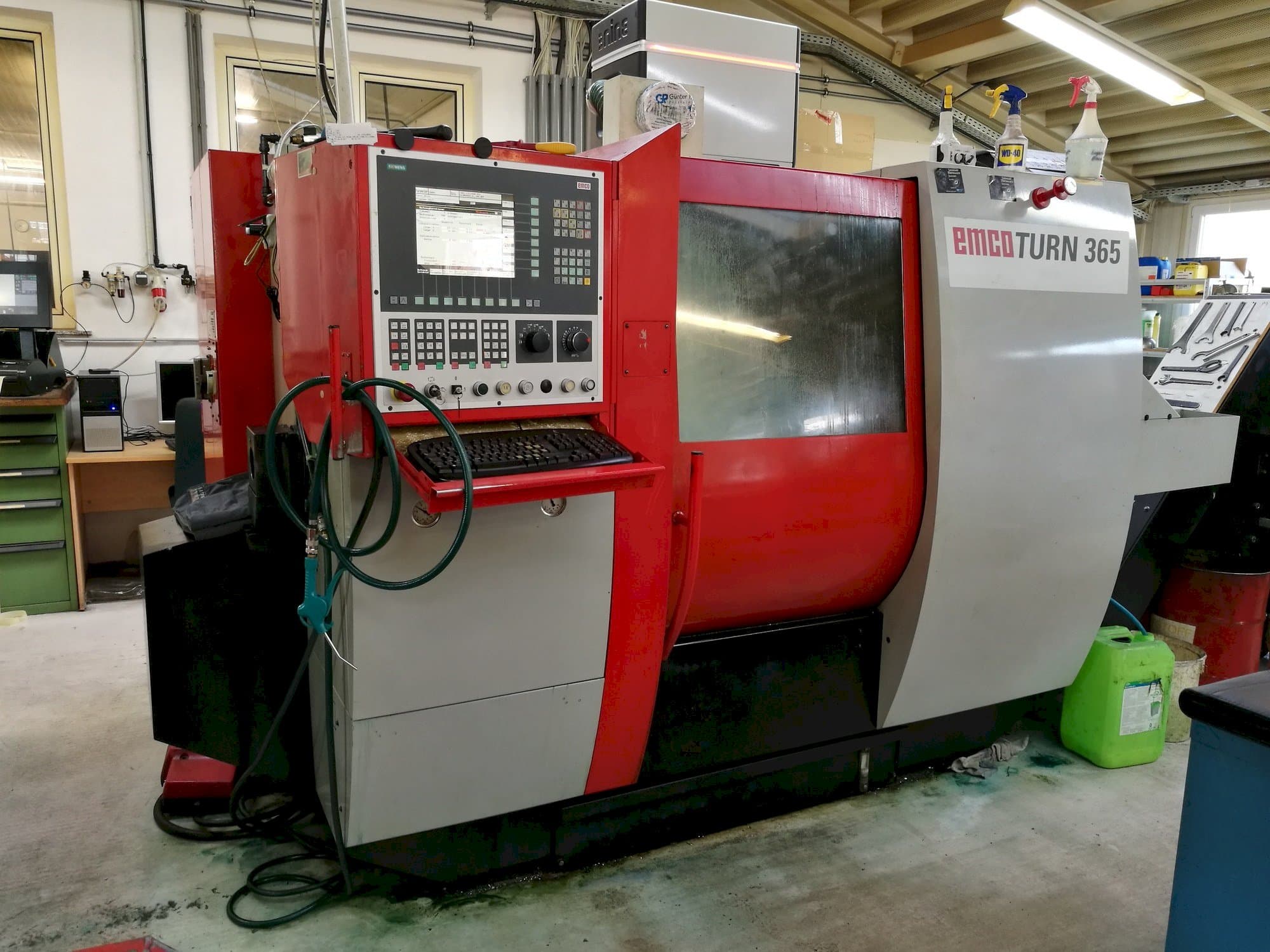 EMCO TURN 365 Mašinos kairės pusės vaizdas