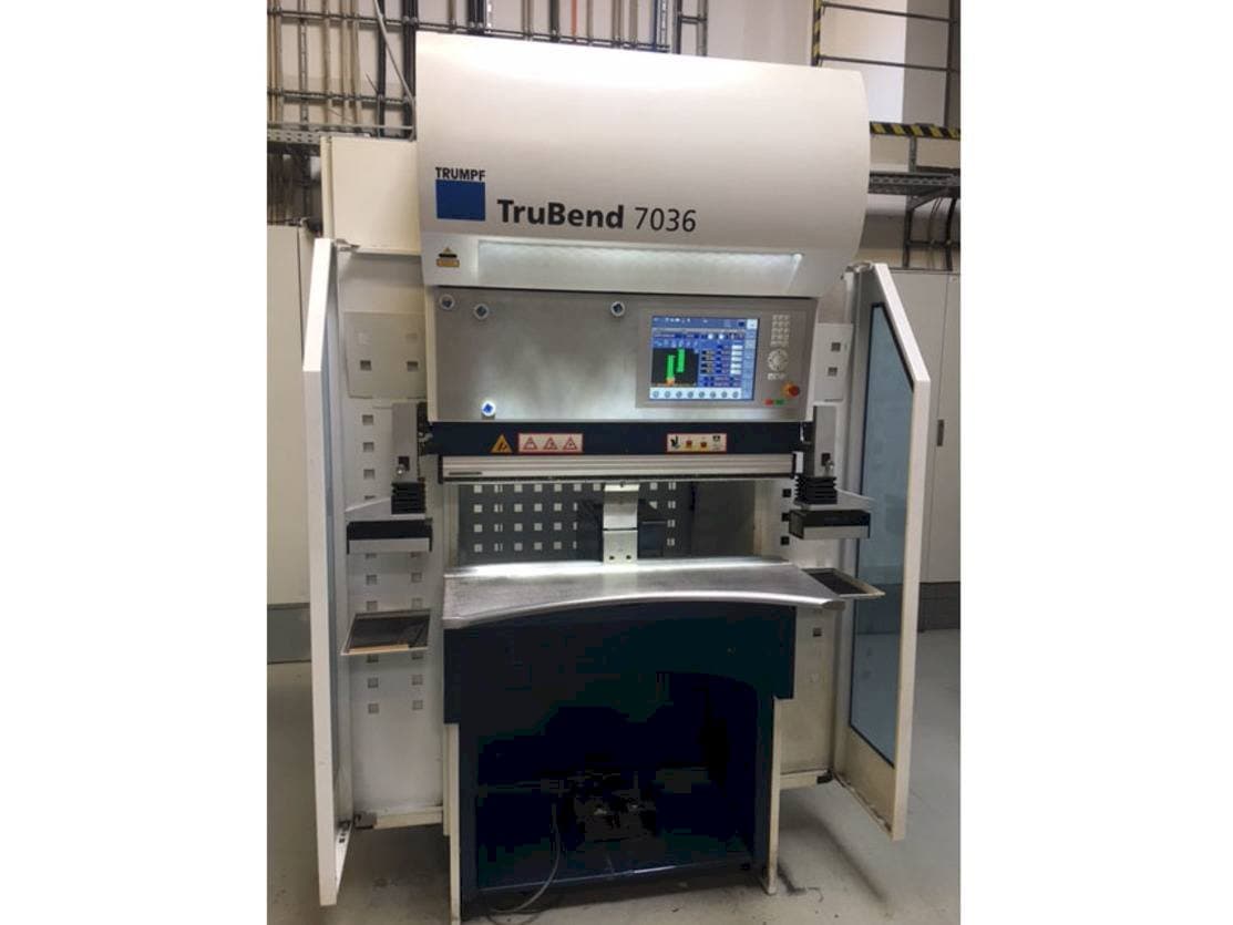 Trumpf TruBend 7036 Mašinos vaizdas iš priekio