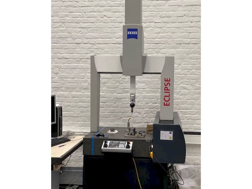 ZEISS Eclipse Mašinos vaizdas iš priekio