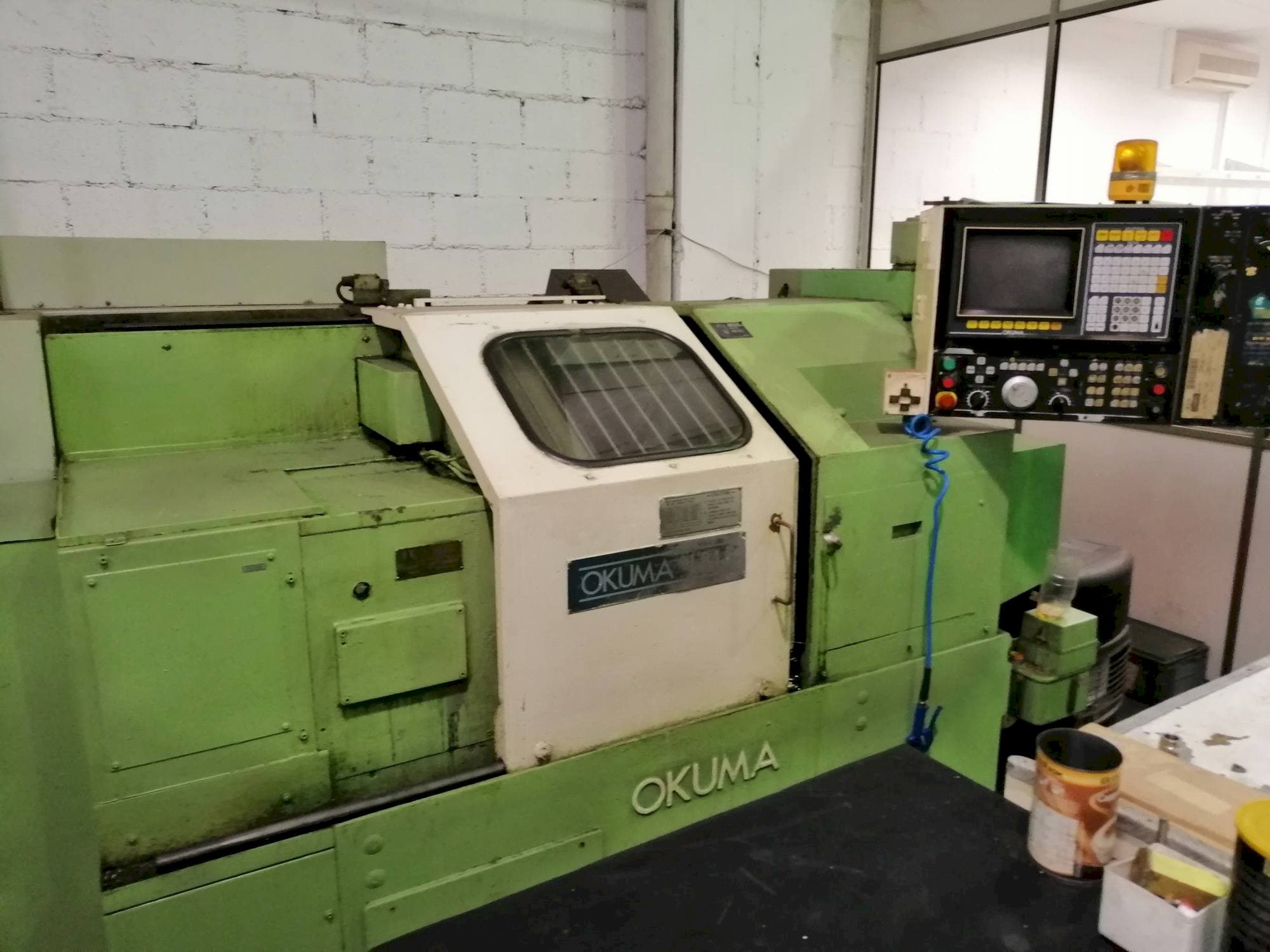 Okuma LB15 Mašinos vaizdas iš priekio