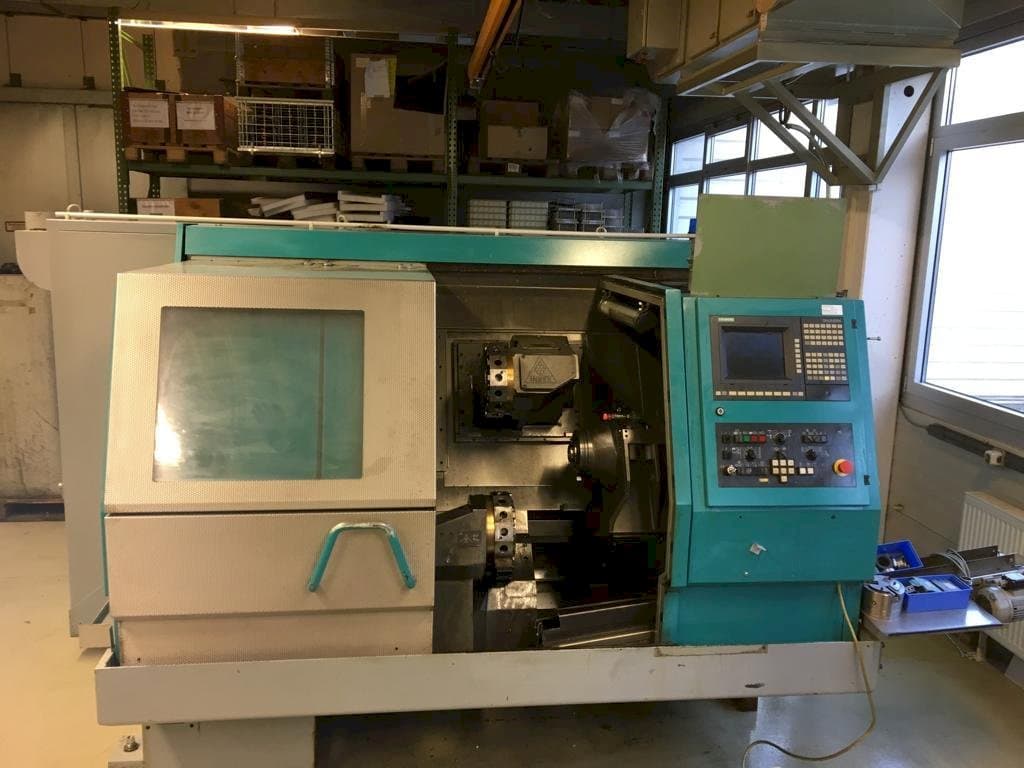 Index G200 Mašinos vaizdas iš priekio