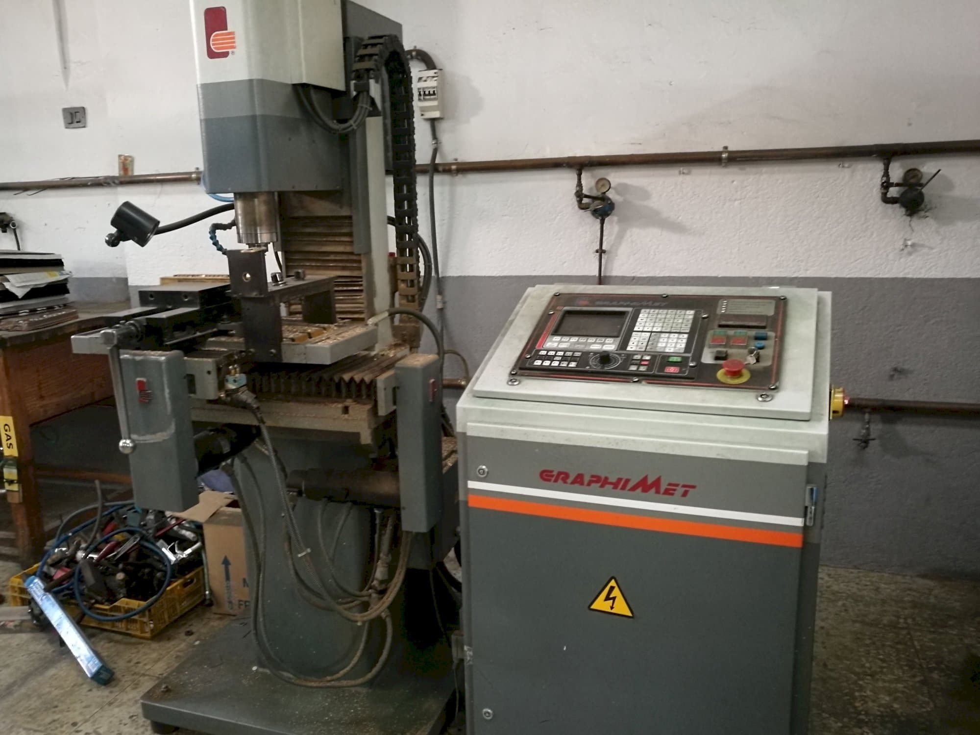 GRAPHIMET A-2 Mašinos dešinės pusės vaizdas