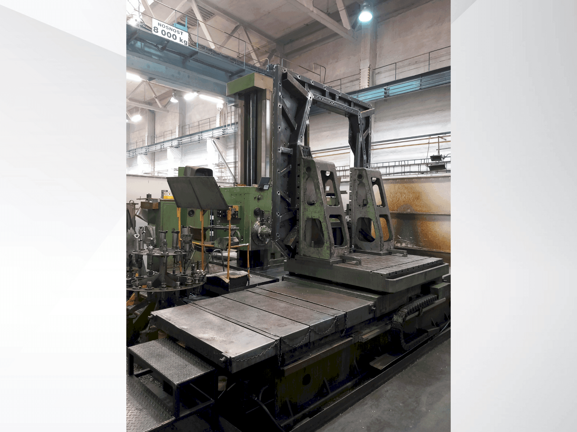 TOS TOS WHN 13.4A Mašinos vaizdas iš priekio