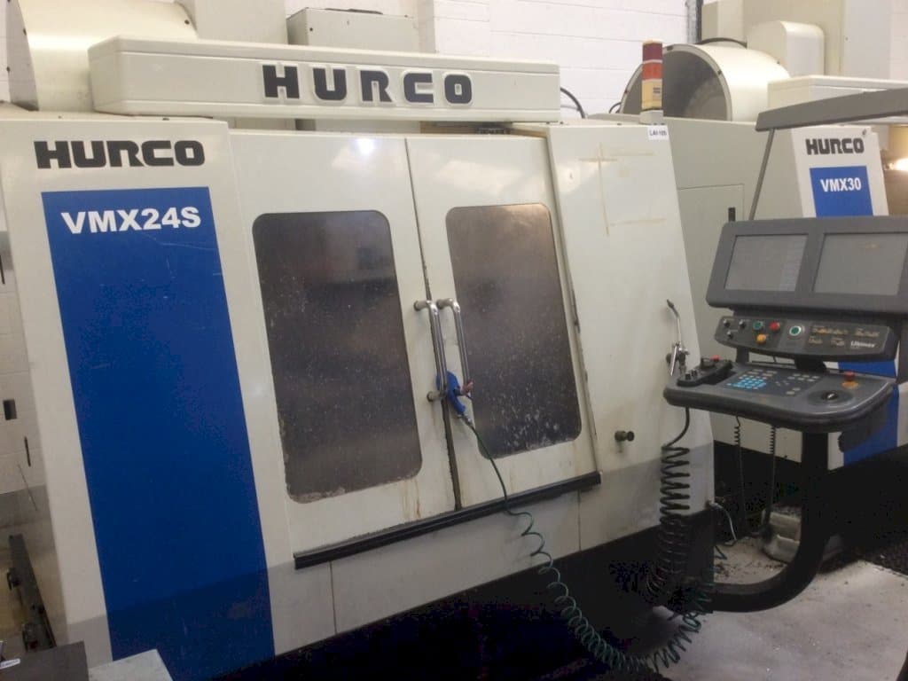 Hurco VMX24S Mašinos vaizdas iš priekio