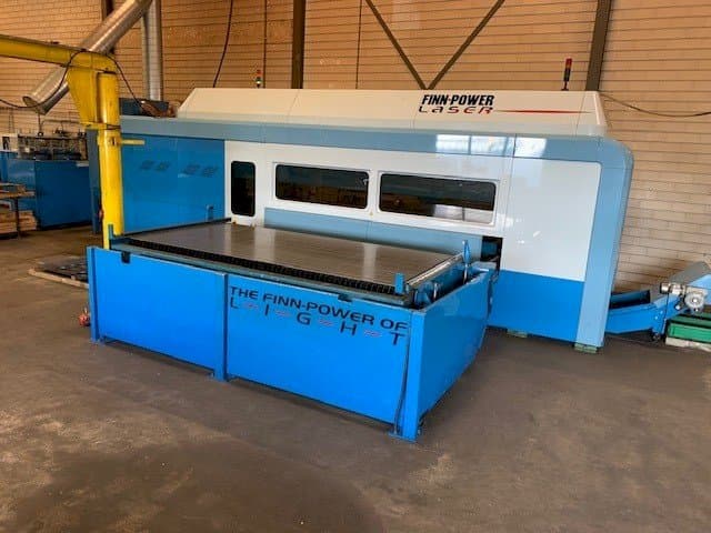 Finn-Power FPL6-BL Mašinos vaizdas iš priekio