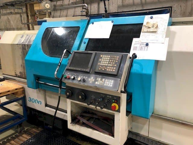 600 Lathes Combi 3000 Mašinos vaizdas iš priekio