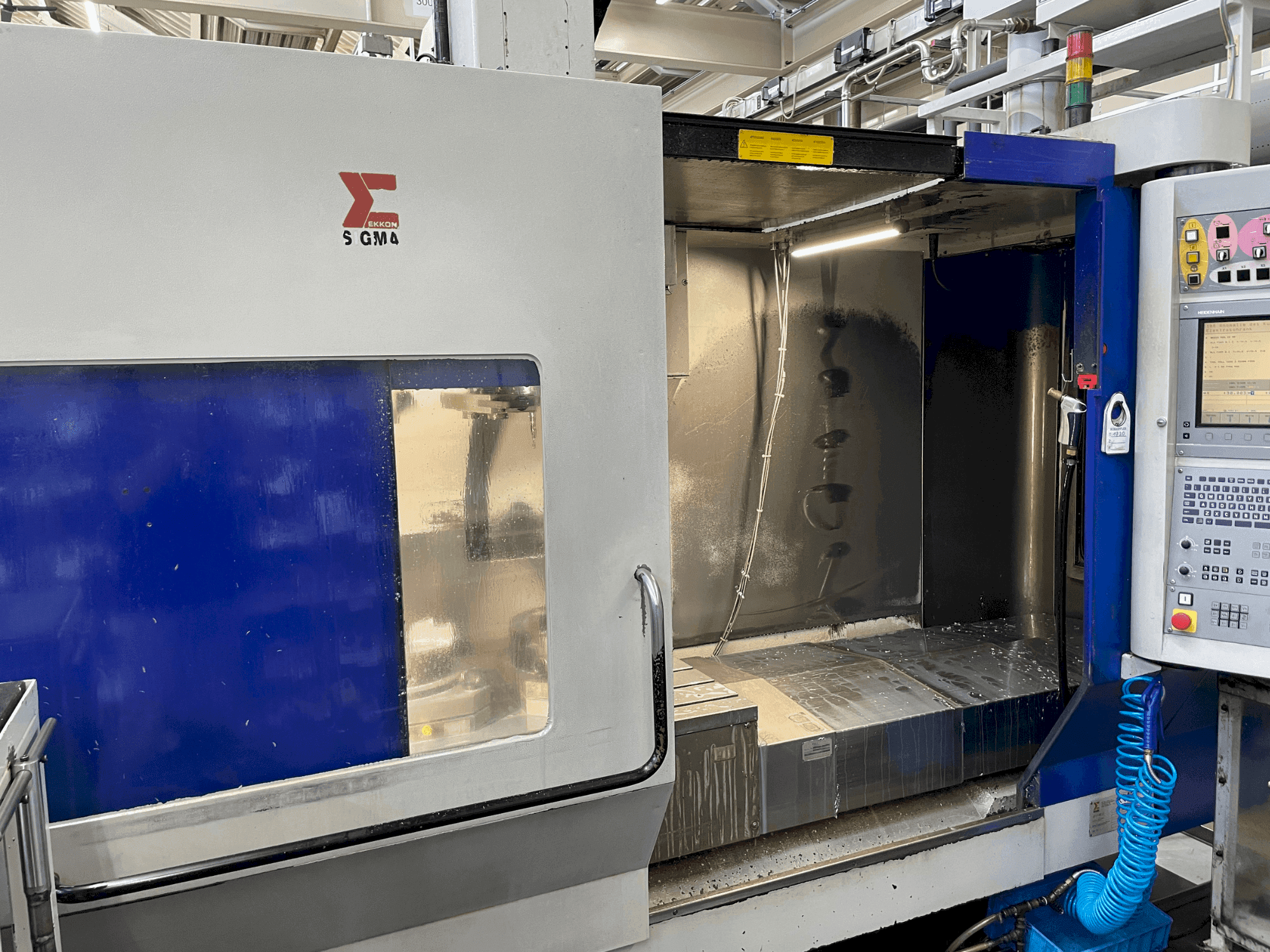 Sigma Leader 6 Mašinos vaizdas iš priekio