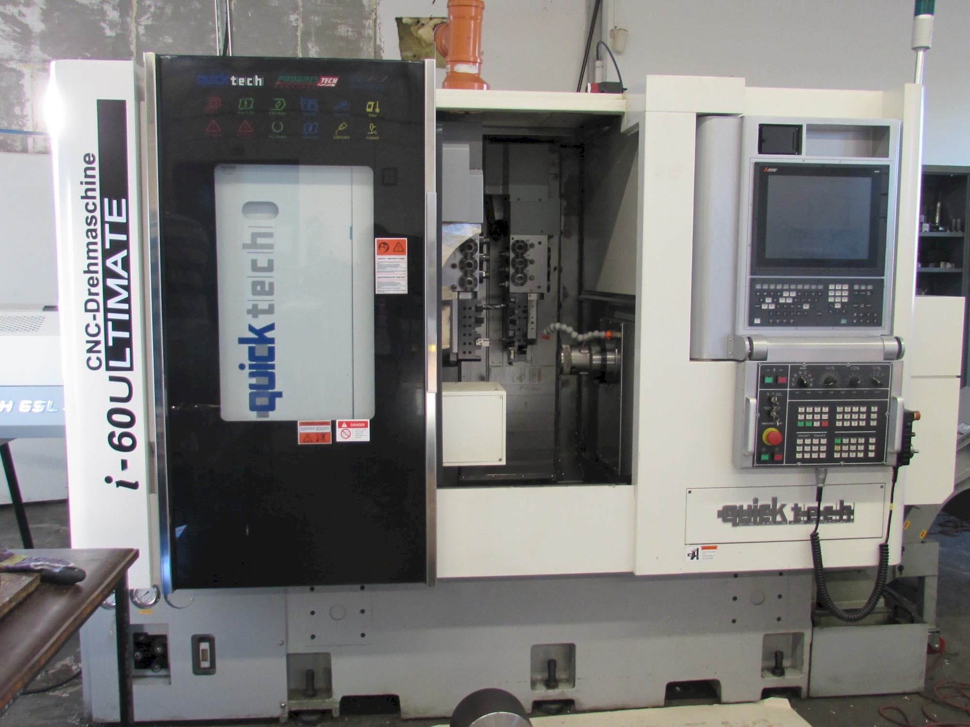 Quick-Tech I-60U Mašinos vaizdas iš priekio
