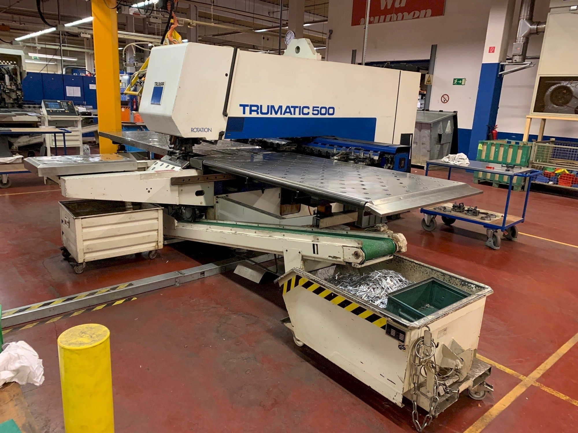 Trumpf TC 500 R Mašinos vaizdas iš priekio