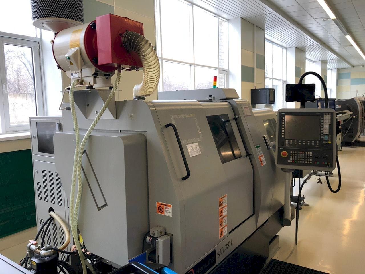 Hanwha STL 38H Mašinos vaizdas iš priekio