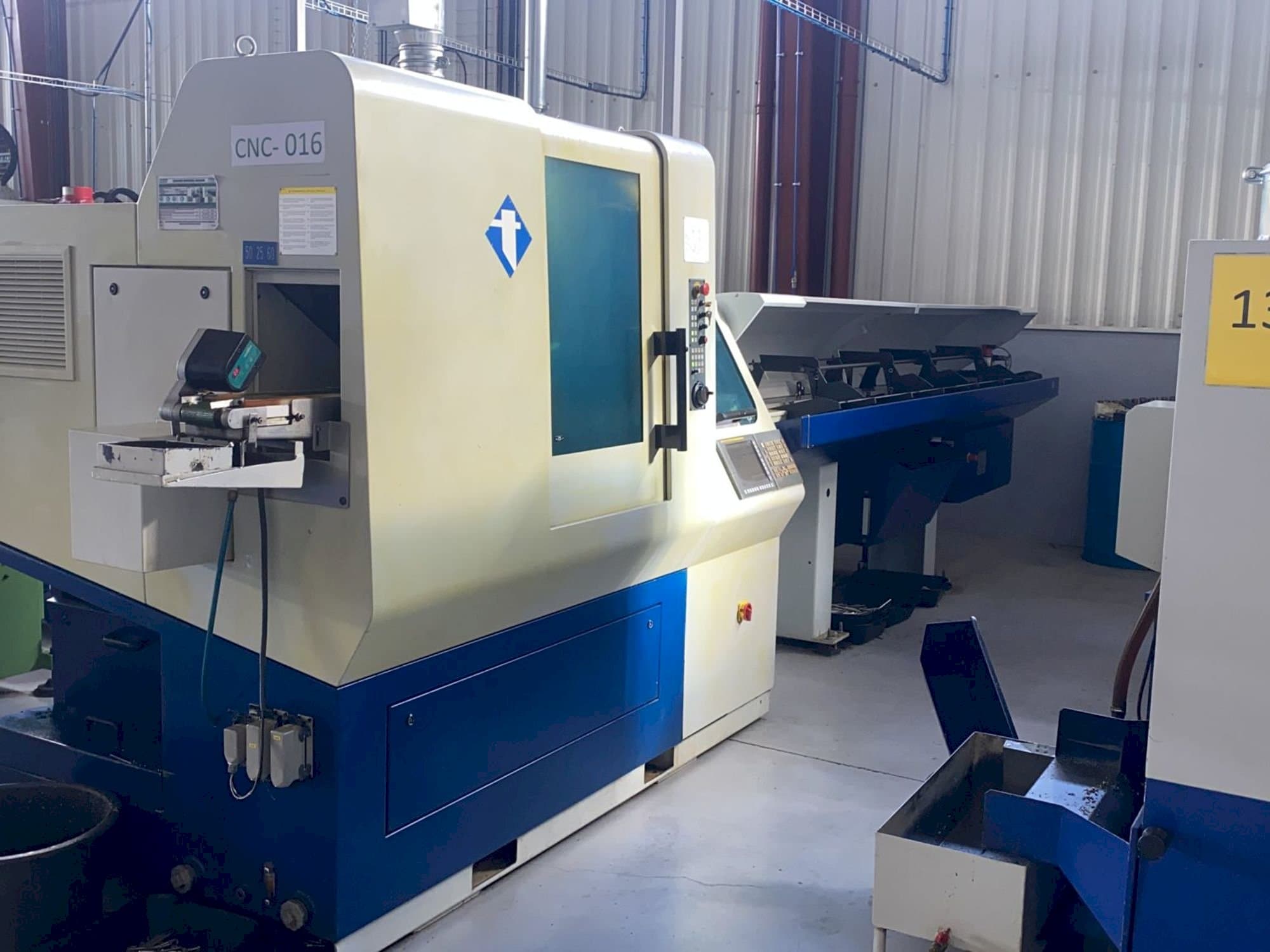 Tornos DECO 20S Mašinos vaizdas iš priekio