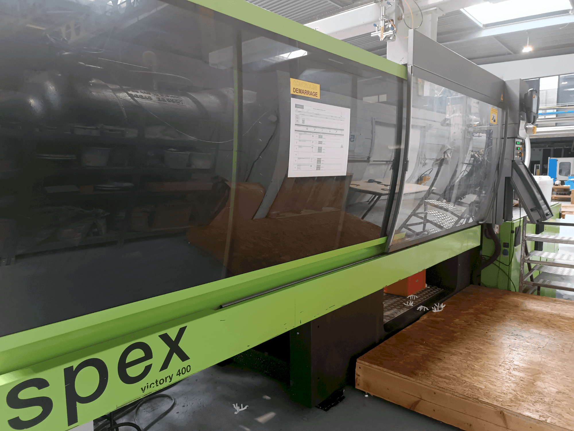 Engel Victory 1350 400HL Spex Mašinos vaizdas iš priekio