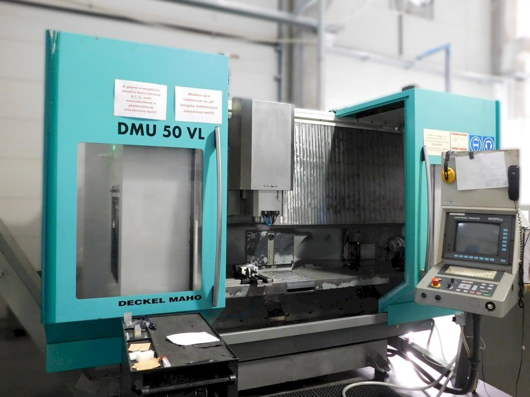 DMG DMU 50 VL Mašinos vaizdas iš priekio